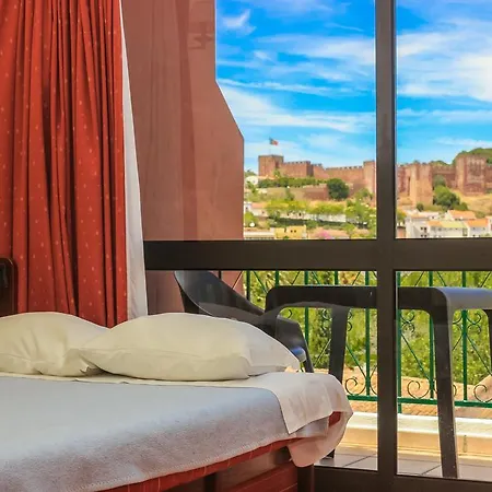 Hotel Colina Dos Mouros 3*