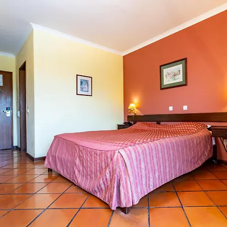 Colina Dos Mouros Silves