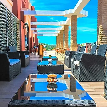 Colina Dos Mouros Hotel