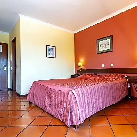 Colina Dos Mouros Hotel