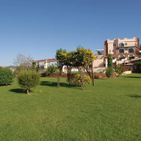 Hotel Colina Dos Mouros 3*