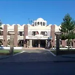 科利纳杜莫罗斯酒店 3* 西尔韦斯