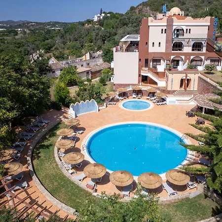 Hotel Colina Dos Mouros